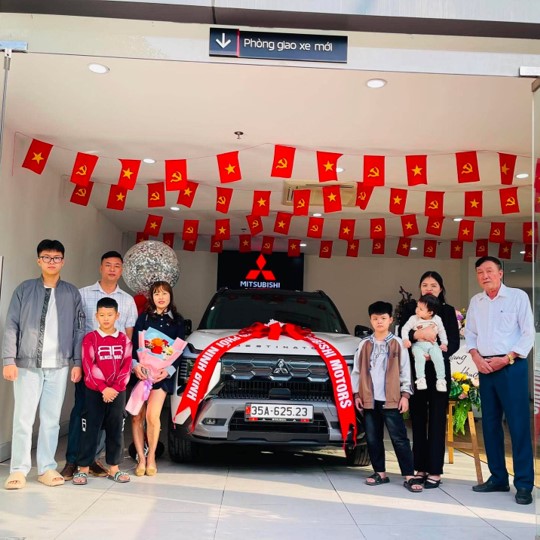 nguyễn giao xe mitsubishi ninh bình 1