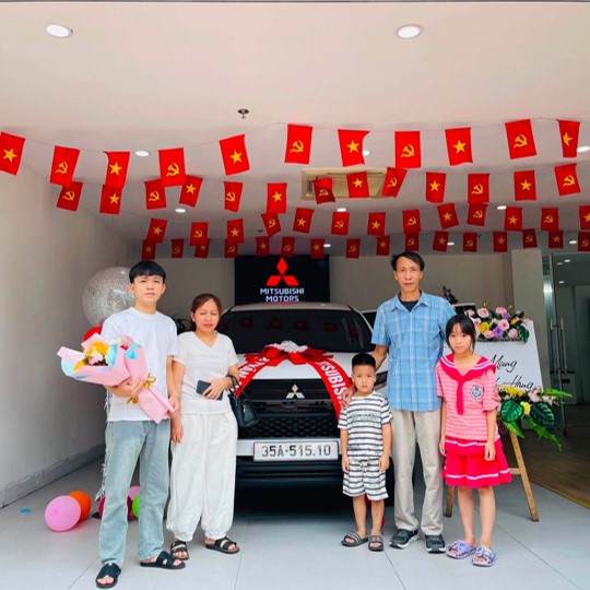 nguyễn giao xe mitsubishi ninh bình 1